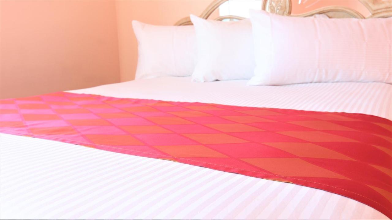 Crystal Star Inn Edmonton Airport With Free Shuttle To And From Airport Leduc Luaran gambar