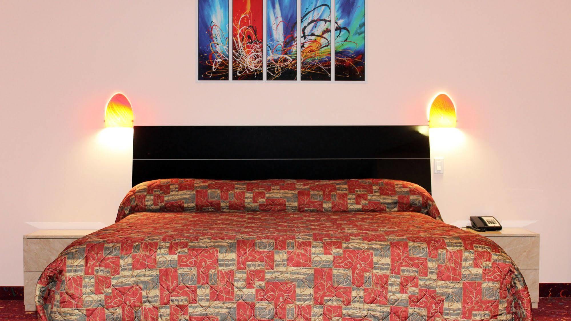Crystal Star Inn Edmonton Airport With Free Shuttle To And From Airport Leduc Luaran gambar